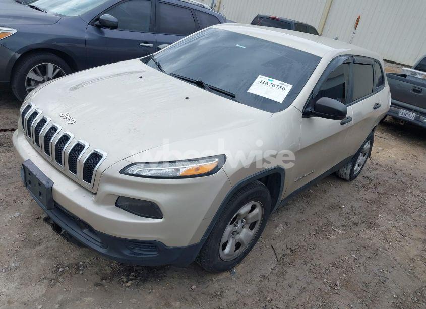 Photo 2 of 2015 Jeep Cherokee SPORT (VIN 1C4PJMAB1FW738625)