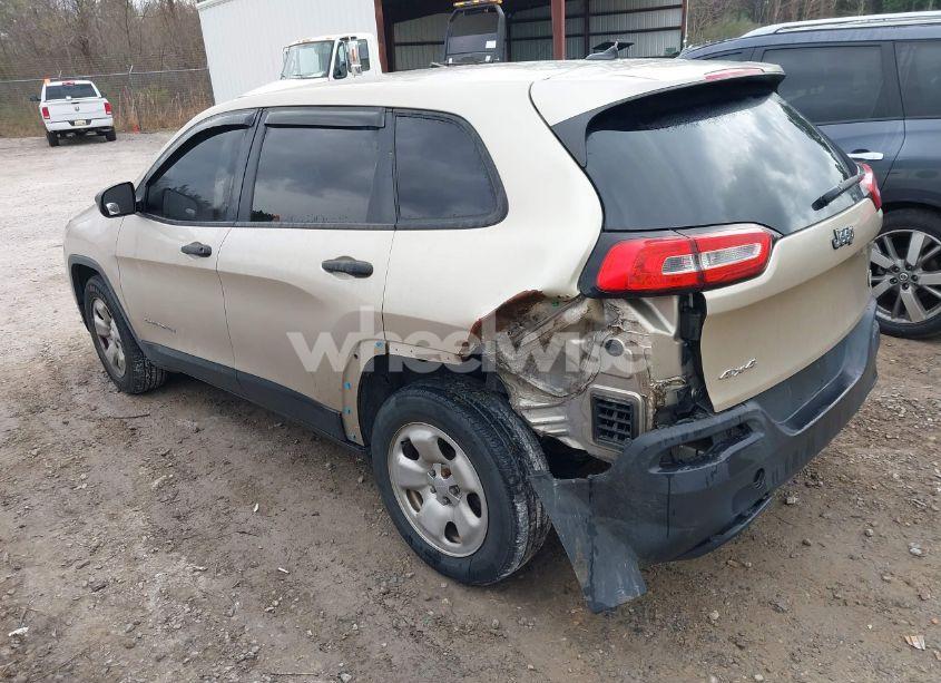 Photo 3 of 2015 Jeep Cherokee SPORT (VIN 1C4PJMAB1FW738625)