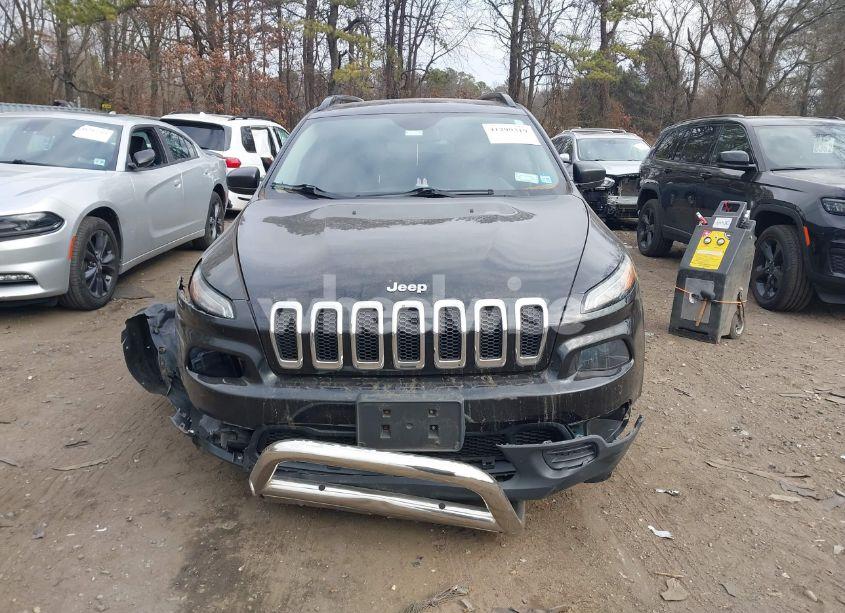 Photo 6 of 2016 Jeep Cherokee SPORT (VIN 1C4PJMAB1GW214523)