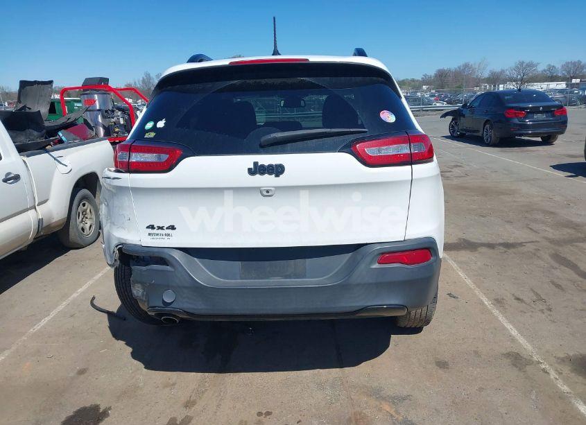 Photo 16 of 2016 Jeep Cherokee ALTITUDE (VIN 1C4PJMAB1GW314251)