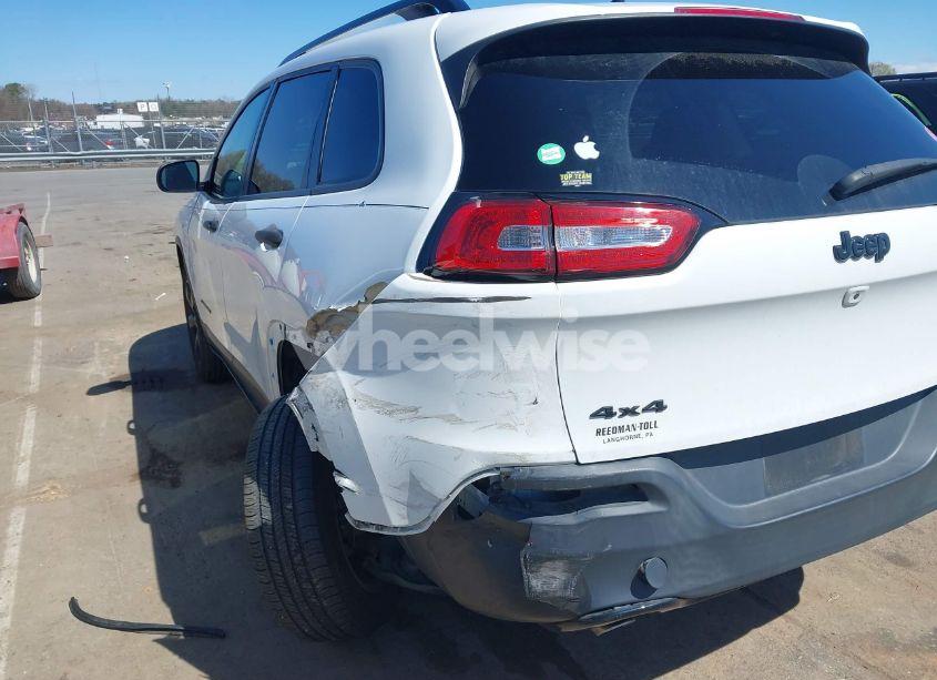 Photo 18 of 2016 Jeep Cherokee ALTITUDE (VIN 1C4PJMAB1GW314251)