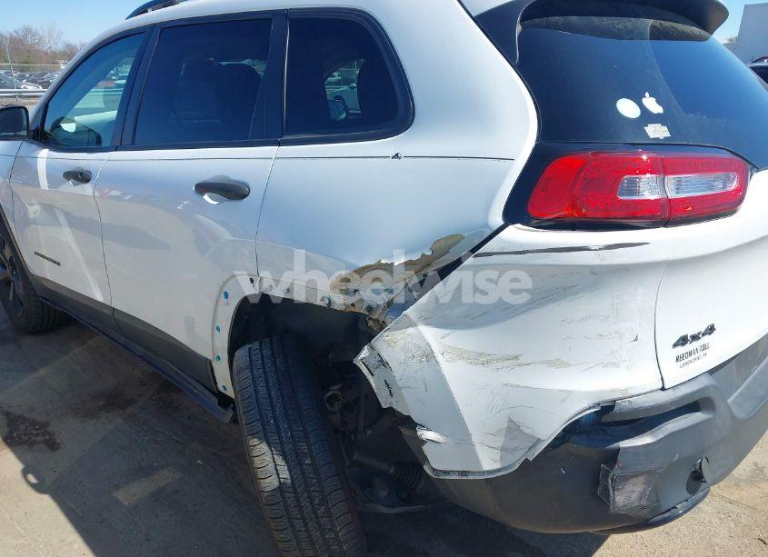 Photo 6 of 2016 Jeep Cherokee ALTITUDE (VIN 1C4PJMAB1GW314251)