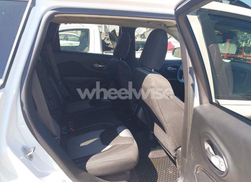 Photo 8 of 2016 Jeep Cherokee ALTITUDE (VIN 1C4PJMAB1GW314251)