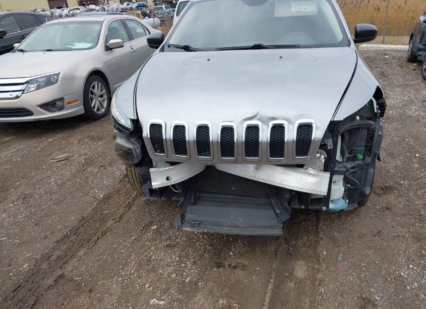 Photo 12 of 2016 Jeep Cherokee SPORT (VIN 1C4PJMAB1GW366320)