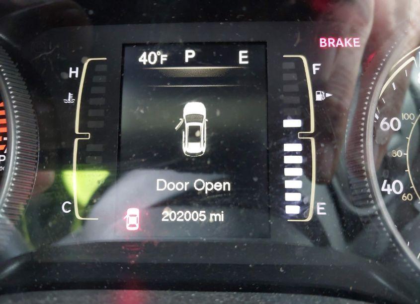 Photo 15 of 2017 Jeep Cherokee ALTITUDE 4X4 (VIN 1C4PJMAB1HW605334)