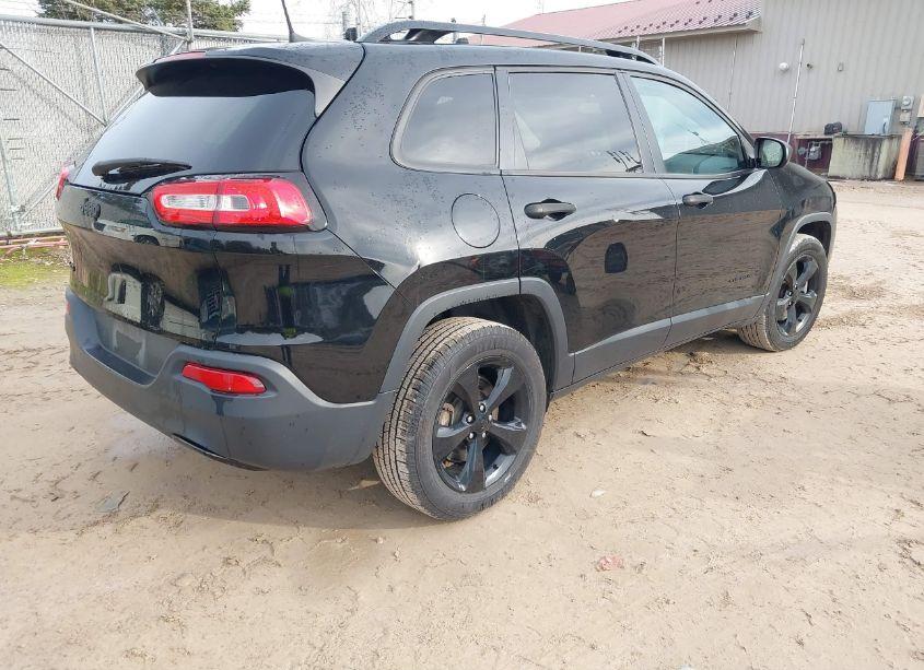 Photo 4 of 2017 Jeep Cherokee ALTITUDE 4X4 (VIN 1C4PJMAB1HW605334)