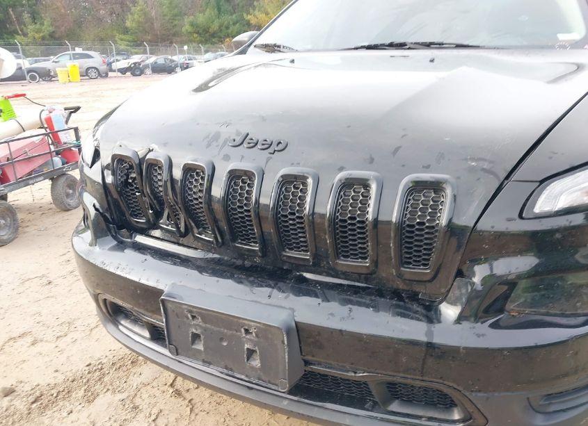 Photo 6 of 2017 Jeep Cherokee ALTITUDE 4X4 (VIN 1C4PJMAB1HW605334)