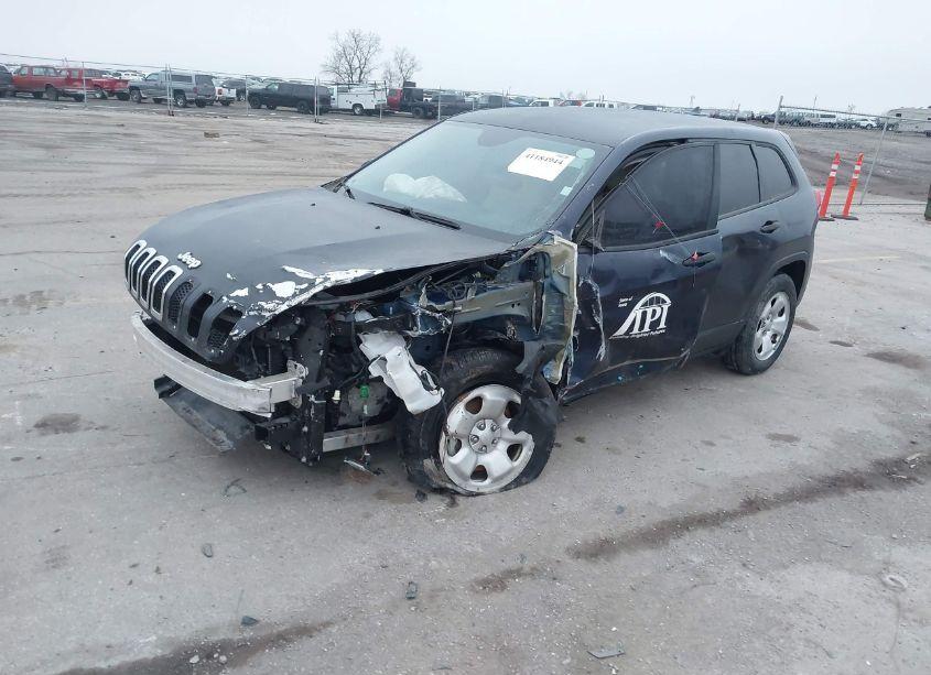 Photo 2 of 2016 Jeep Cherokee SPORT (VIN 1C4PJMAB2GW117007)