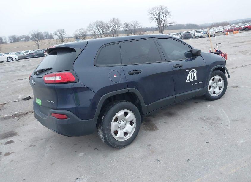 Photo 4 of 2016 Jeep Cherokee SPORT (VIN 1C4PJMAB2GW117007)