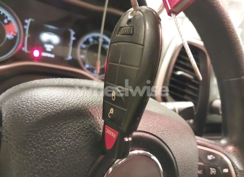 Photo 11 of 2016 Jeep Cherokee SPORT (VIN 1C4PJMAB2GW175814)