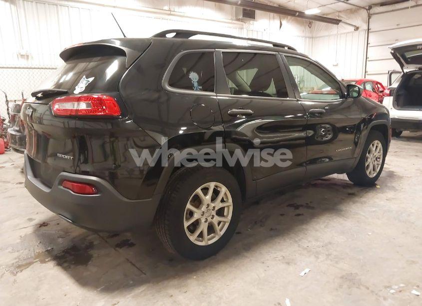 Photo 4 of 2016 Jeep Cherokee SPORT (VIN 1C4PJMAB2GW175814)