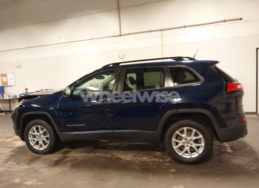 Photo 14 of 2016 Jeep Cherokee SPORT (VIN 1C4PJMAB2GW201702)