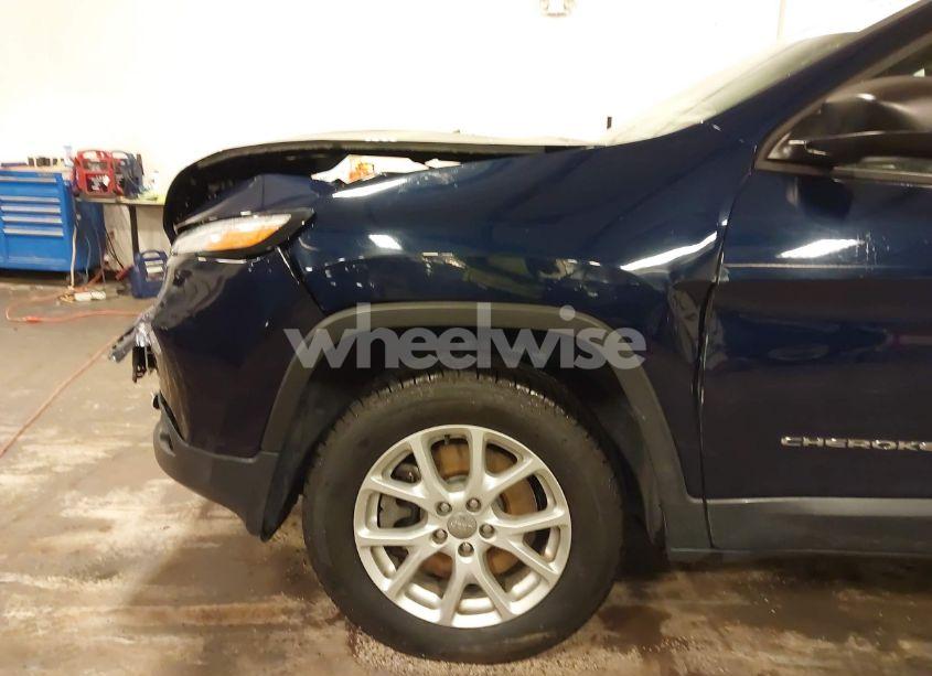 Photo 18 of 2016 Jeep Cherokee SPORT (VIN 1C4PJMAB2GW201702)