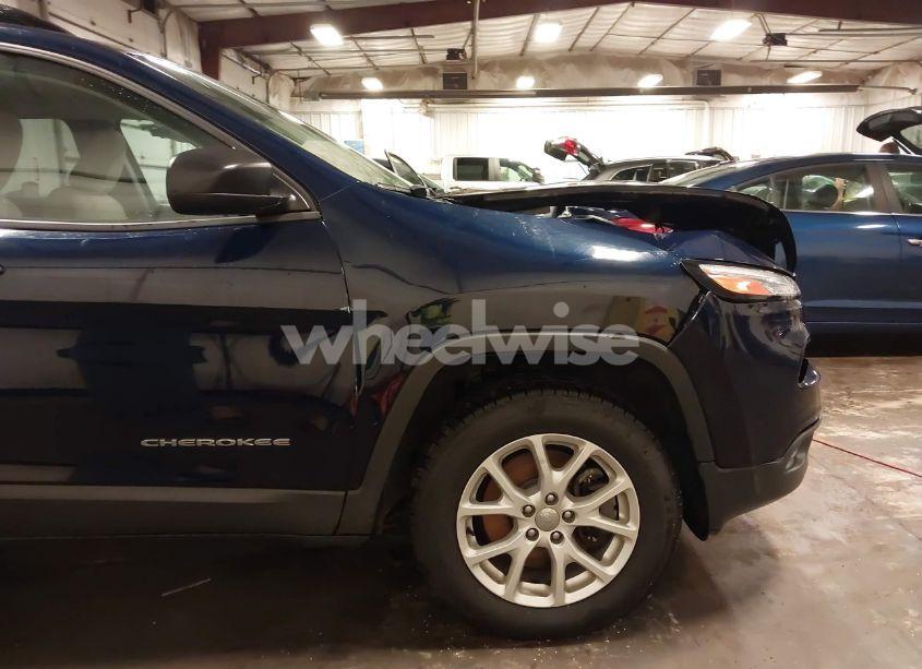 Photo 19 of 2016 Jeep Cherokee SPORT (VIN 1C4PJMAB2GW201702)
