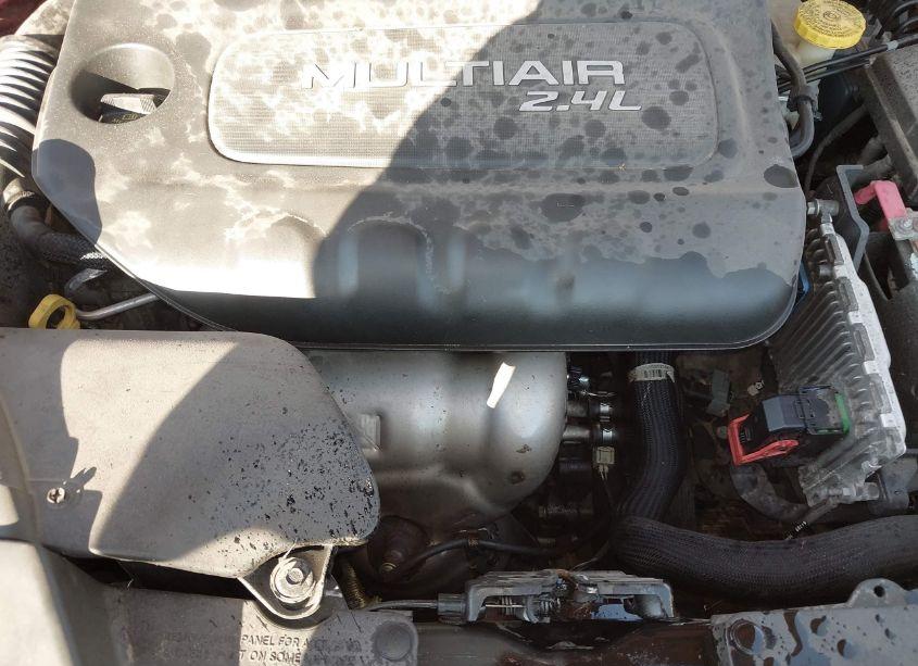 Photo 18 of 2015 Jeep Cherokee SPORT (VIN 1C4PJMAB3FW588470)