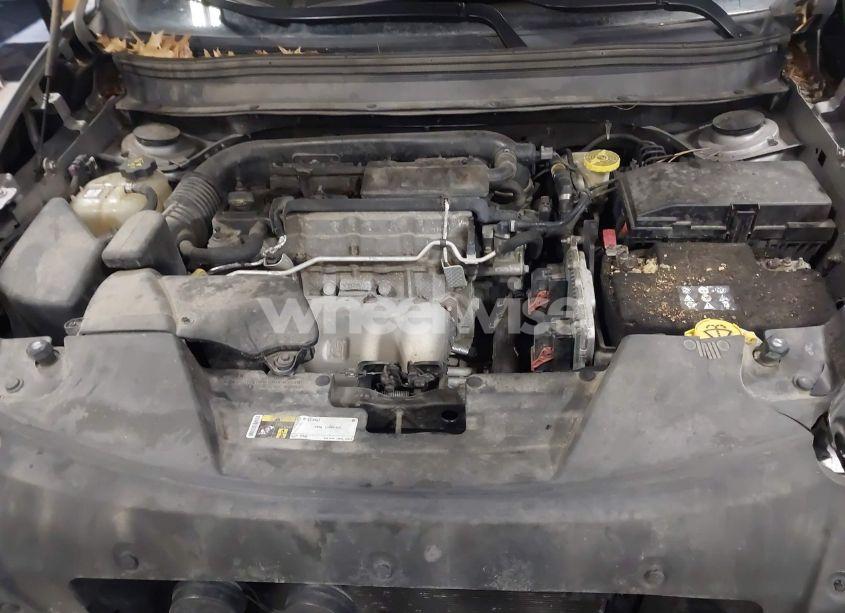 Photo 10 of 2016 Jeep Cherokee SPORT (VIN 1C4PJMAB3GW178575)