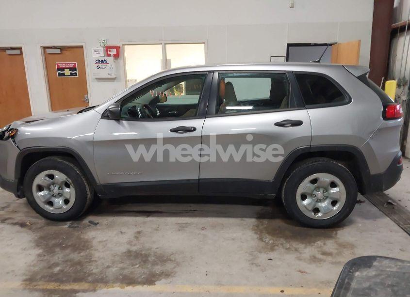Photo 14 of 2016 Jeep Cherokee SPORT (VIN 1C4PJMAB3GW178575)