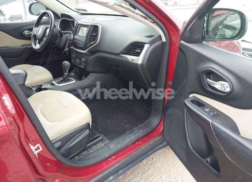 Photo 5 of 2016 Jeep Cherokee SPORT (VIN 1C4PJMAB3GW245515)