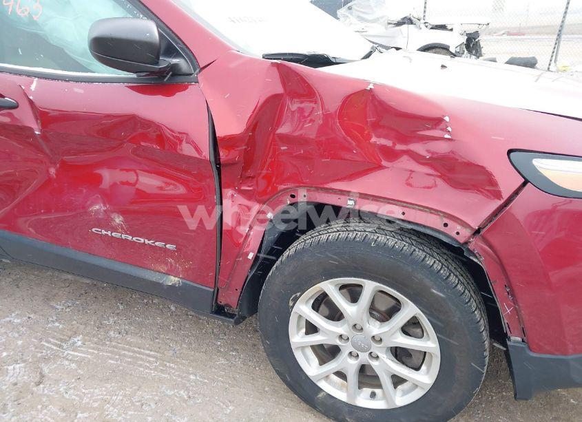 Photo 6 of 2016 Jeep Cherokee SPORT (VIN 1C4PJMAB3GW245515)