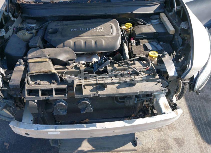 Photo 10 of 2016 Jeep Cherokee SPORT (VIN 1C4PJMAB3GW253663)