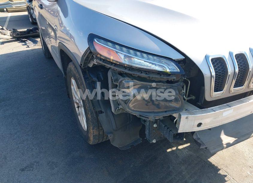 Photo 17 of 2016 Jeep Cherokee SPORT (VIN 1C4PJMAB3GW253663)