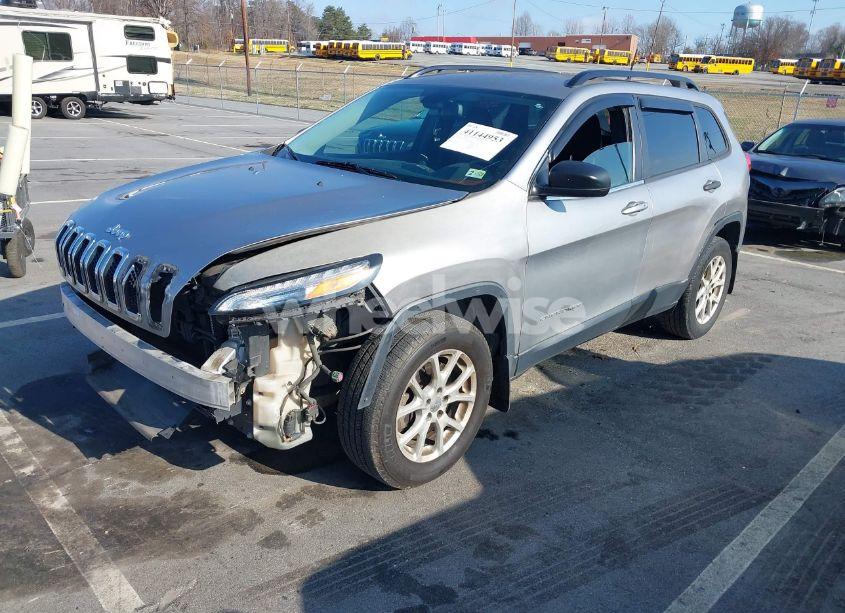 Photo 2 of 2016 Jeep Cherokee SPORT (VIN 1C4PJMAB3GW253663)
