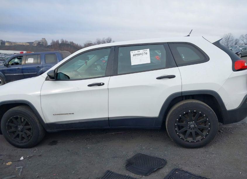 Photo 14 of 2014 Jeep Cherokee SPORT (VIN 1C4PJMAB4EW141354)