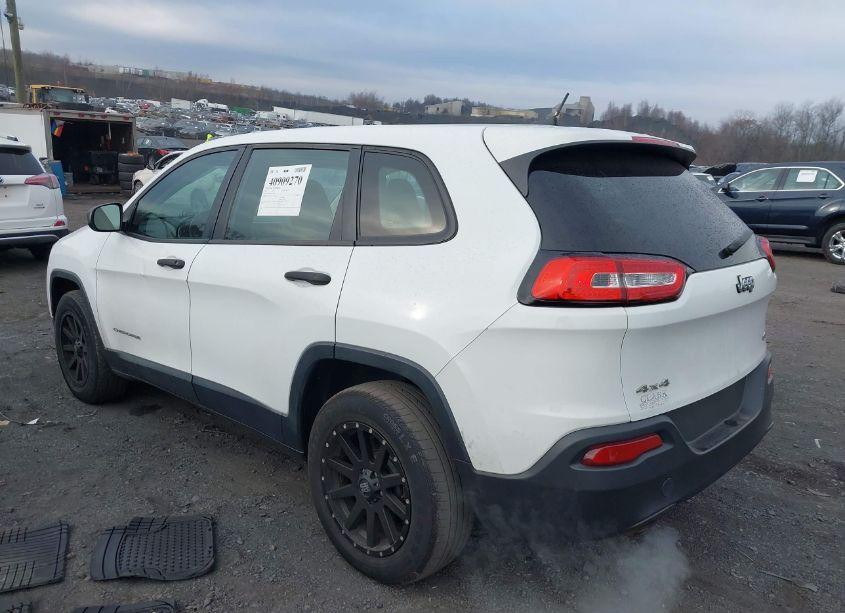Photo 3 of 2014 Jeep Cherokee SPORT (VIN 1C4PJMAB4EW141354)