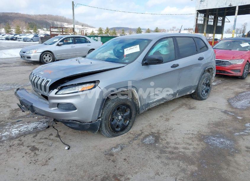 Photo 2 of 2014 Jeep Cherokee SPORT (VIN 1C4PJMAB4EW273093)