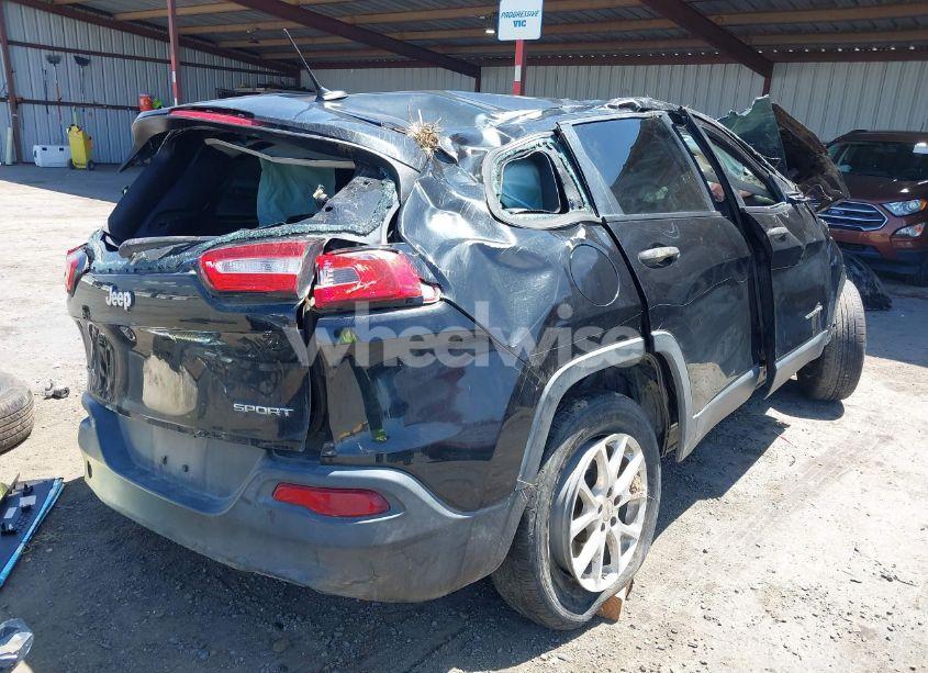 Photo 4 of 2016 Jeep Cherokee SPORT (VIN 1C4PJMAB4GW153118)