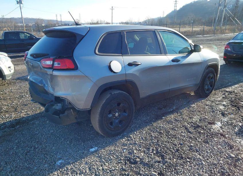 Photo 4 of 2016 Jeep Cherokee SPORT (VIN 1C4PJMAB4GW295596)