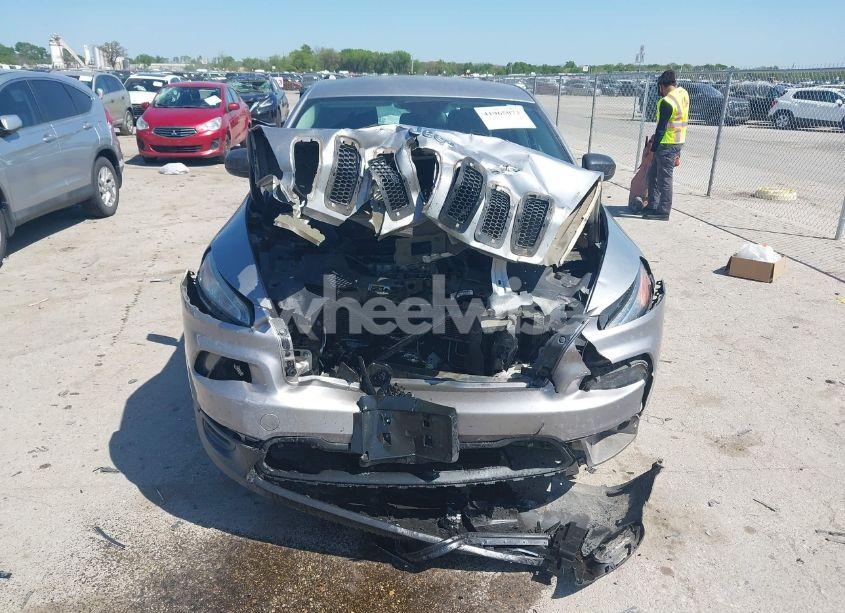 Photo 6 of 2014 Jeep Cherokee SPORT (VIN 1C4PJMAB5EW190613)