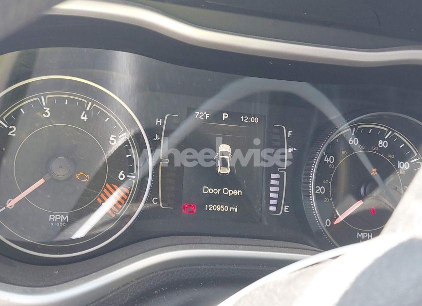 Photo 7 of 2014 Jeep Cherokee SPORT (VIN 1C4PJMAB5EW190613)