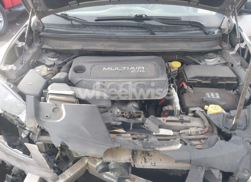 Photo 10 of 2014 Jeep Cherokee SPORT (VIN 1C4PJMAB5EW233363)