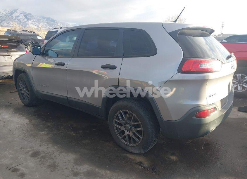 Photo 3 of 2014 Jeep Cherokee SPORT (VIN 1C4PJMAB5EW233363)