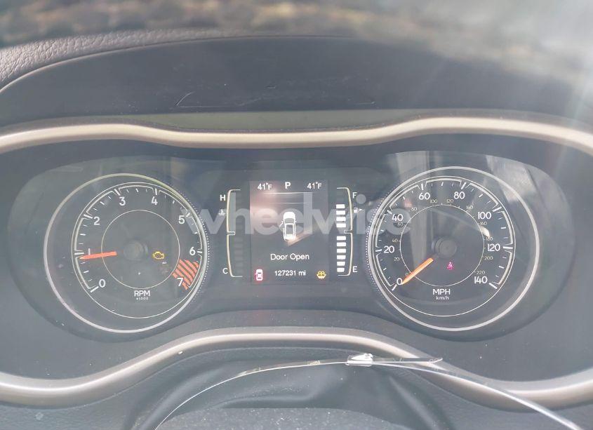 Photo 7 of 2015 Jeep Cherokee SPORT (VIN 1C4PJMAB5FW522695)