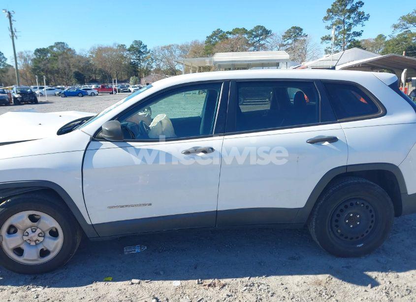 Photo 14 of 2015 Jeep Cherokee SPORT (VIN 1C4PJMAB5FW534829)