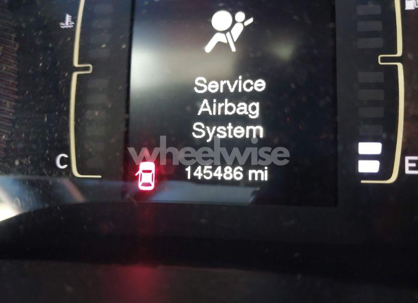 Photo 15 of 2015 Jeep Cherokee SPORT (VIN 1C4PJMAB5FW534829)