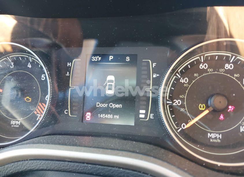 Photo 7 of 2015 Jeep Cherokee SPORT (VIN 1C4PJMAB5FW534829)