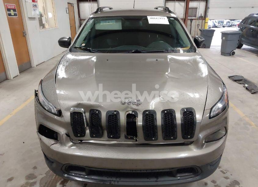 Photo 12 of 2016 Jeep Cherokee SPORT (VIN 1C4PJMAB5GW246889)