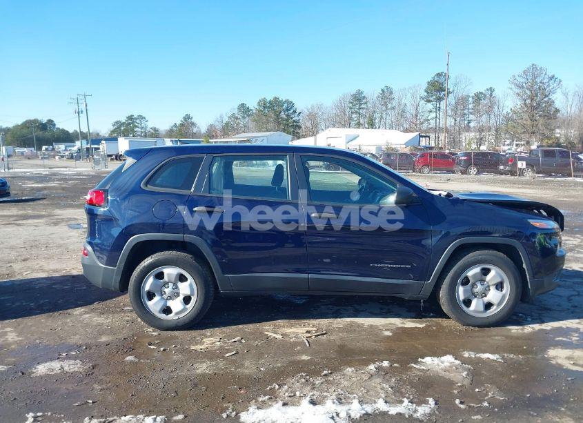 Photo 13 of 2016 Jeep Cherokee SPORT (VIN 1C4PJMAB5GW260971)