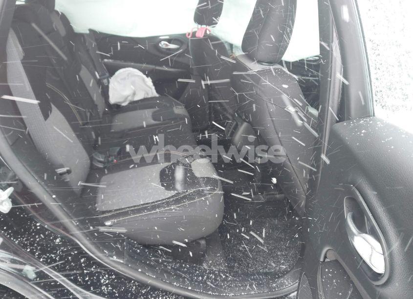 Photo 8 of 2014 Jeep Cherokee SPORT (VIN 1C4PJMAB6EW298304)