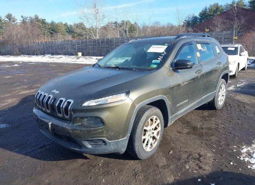 Photo 2 of 2016 Jeep Cherokee SPORT (VIN 1C4PJMAB6GW110710)