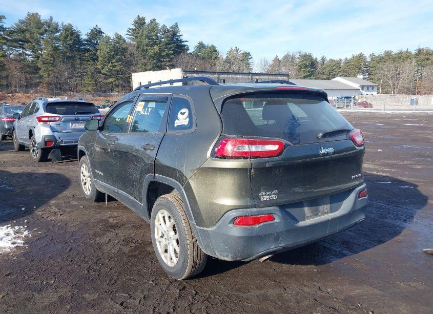 Photo 3 of 2016 Jeep Cherokee SPORT (VIN 1C4PJMAB6GW110710)