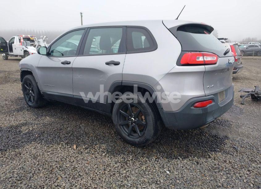 Photo 3 of 2016 Jeep Cherokee SPORT (VIN 1C4PJMAB6GW202805)
