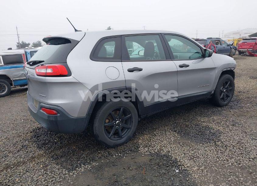 Photo 4 of 2016 Jeep Cherokee SPORT (VIN 1C4PJMAB6GW202805)
