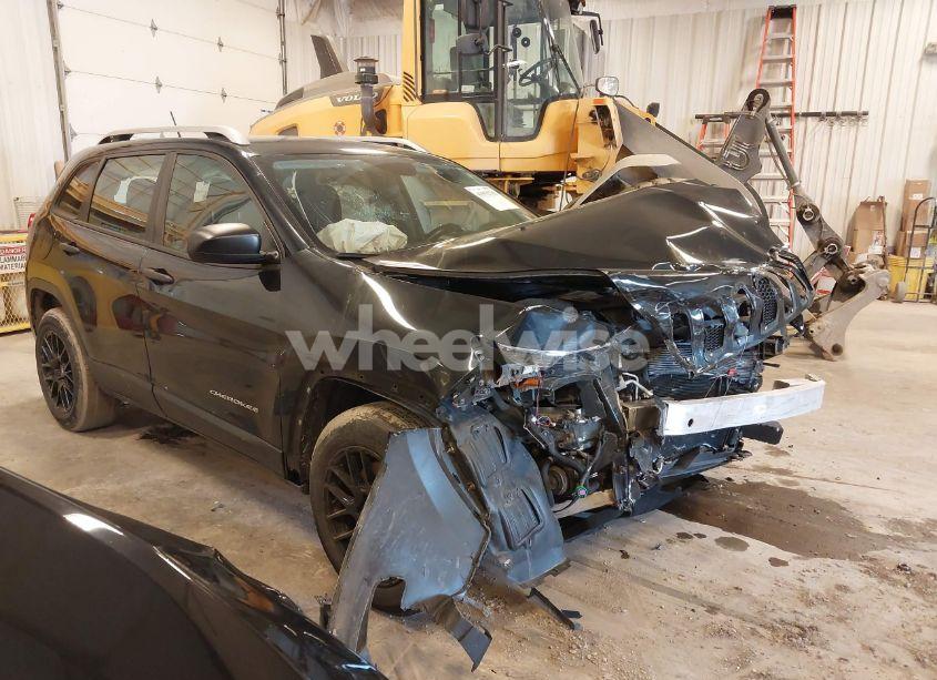 2014 Jeep Cherokee SPORT (VIN 1C4PJMAB7EW114147) main photo