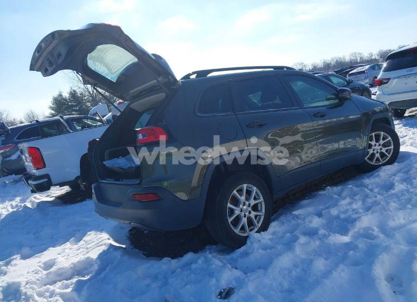 Photo 4 of 2016 Jeep Cherokee SPORT (VIN 1C4PJMAB7GW119450)