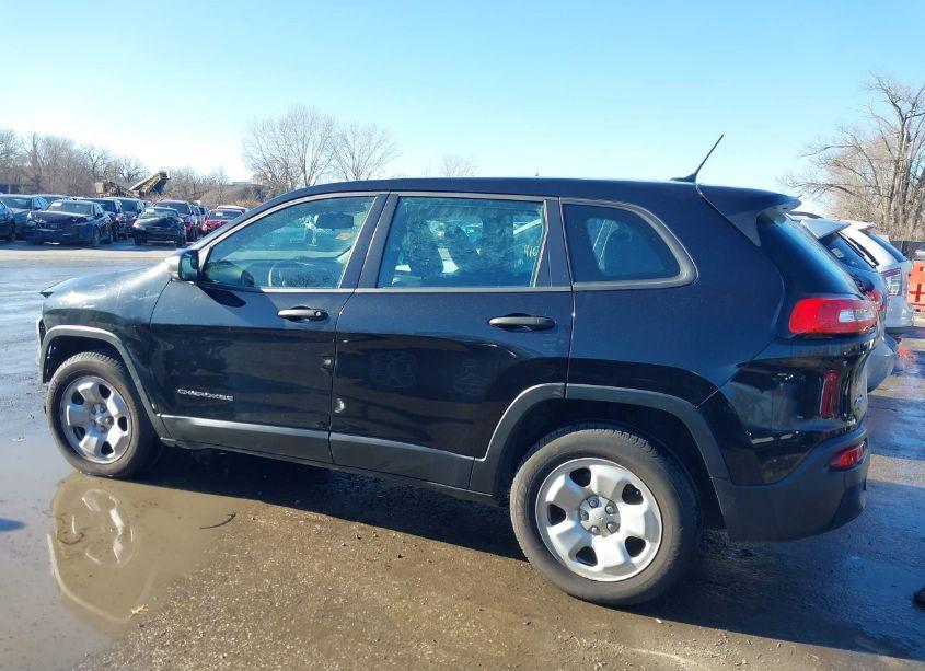 Photo 15 of 2016 Jeep Cherokee SPORT (VIN 1C4PJMAB7GW142629)