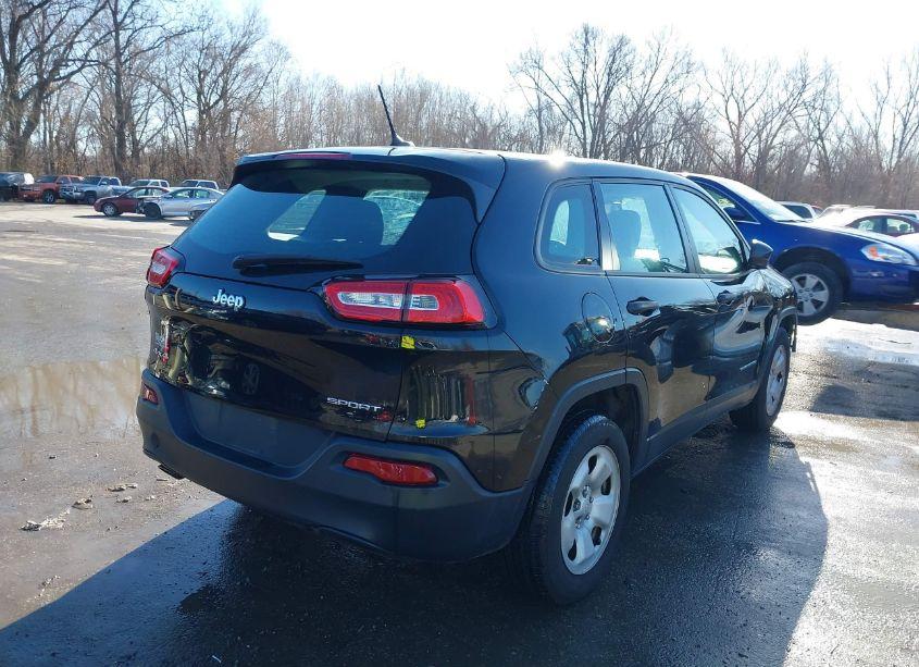 Photo 4 of 2016 Jeep Cherokee SPORT (VIN 1C4PJMAB7GW142629)
